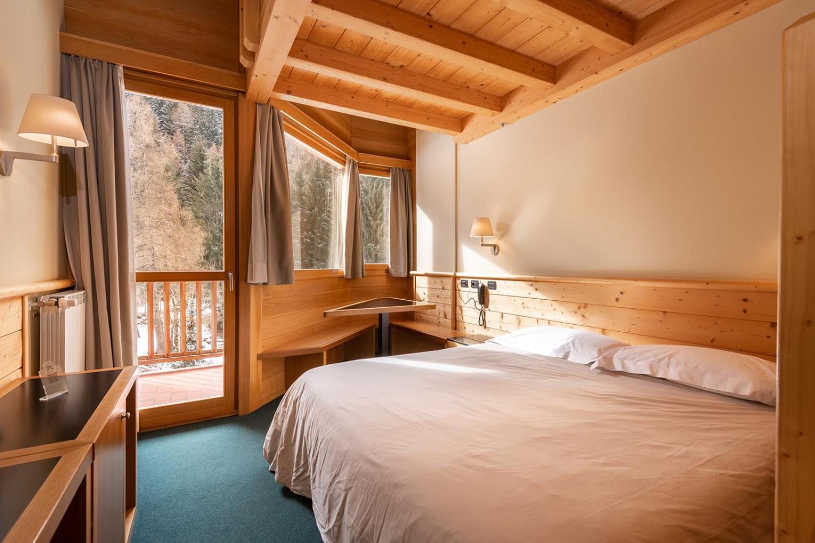 Hotel Garni Pegra Ponte Di Legno Ngoại thất bức ảnh