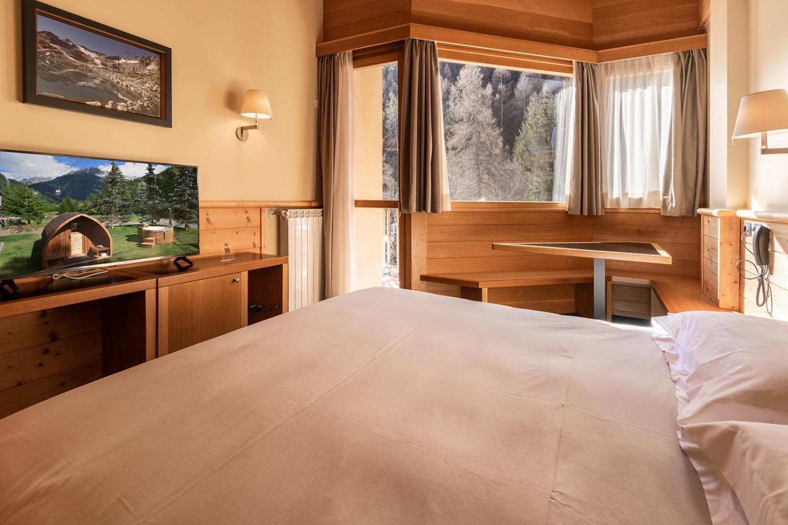 Hotel Garni Pegra Ponte Di Legno Ngoại thất bức ảnh